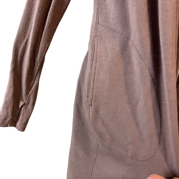 ATHLETA Cozy Soft Canopy Wrap in Nirvana Mineral Brown Cardigan Small - Picture 9 of 12